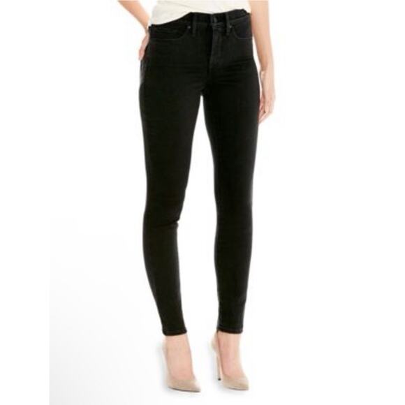 NWT Levi's 311 Shaping Skinny Mid-rise Denim Jeans Sz 28x30 Black Stretch - Picture 1 of 9